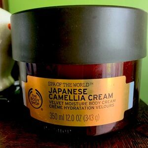 The Body Shop Spa of the World Japanese Camellia Cream Velvet Moisture Cream